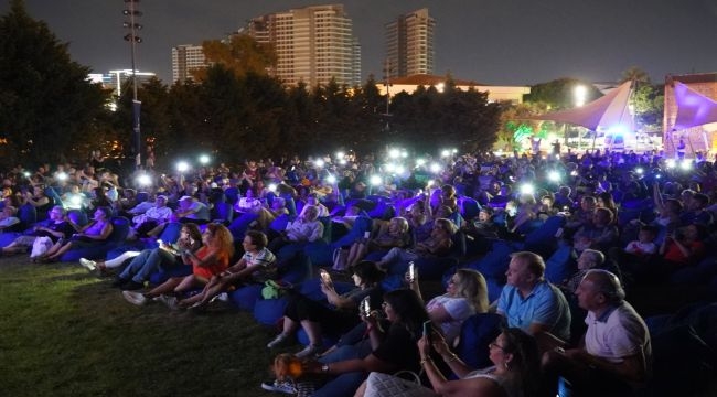 Çim Konserleri Başladı